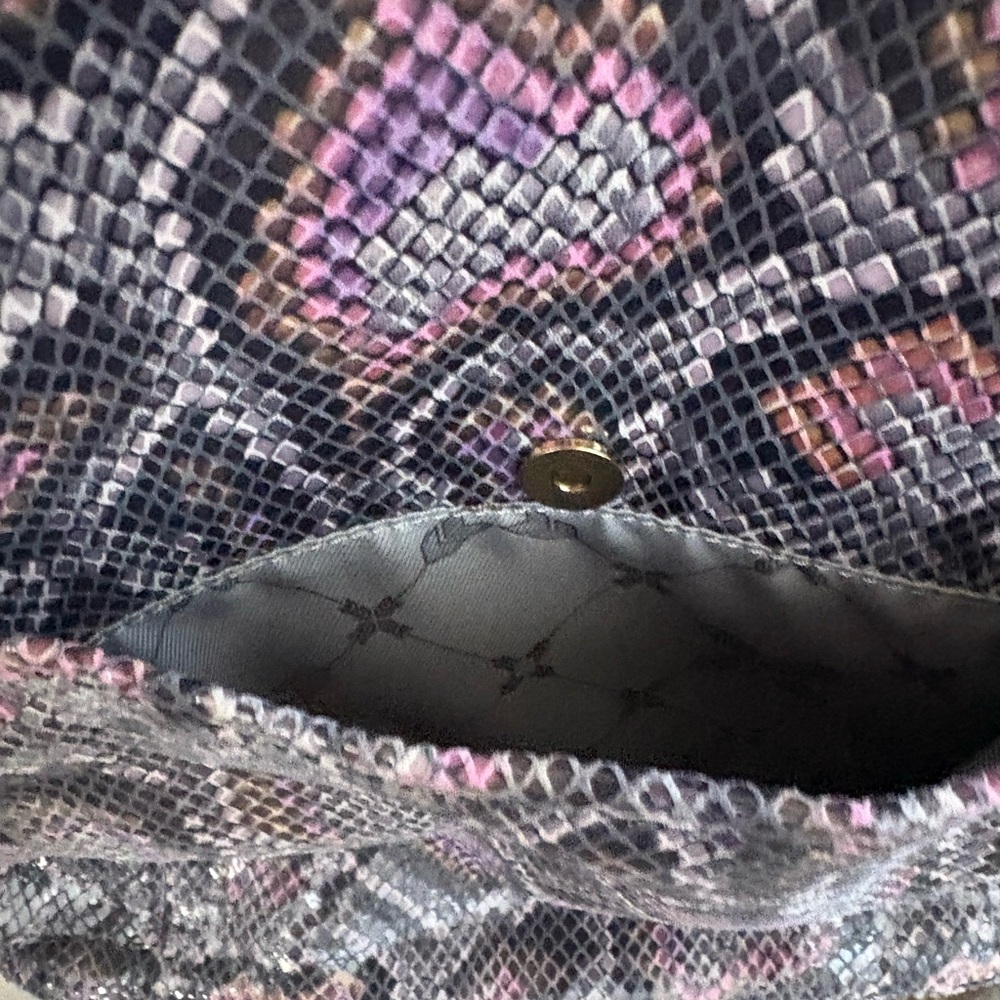 🩶🩷AIMEE KESTENBERG LEATHER EXOTIC SNAKESKIN HOBO BAG!🩶🩷 - Picture 6 of 12